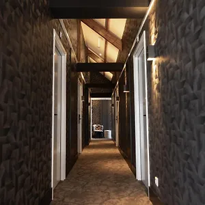 https://twenty-three-amsterdam-airport.ihotelsrotterdam.com