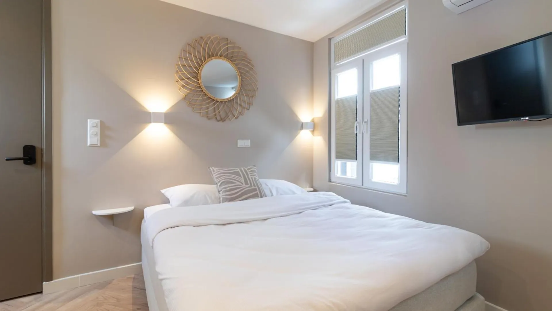 Sayo Boutique Hotel Den Haag 0*,  Nederland