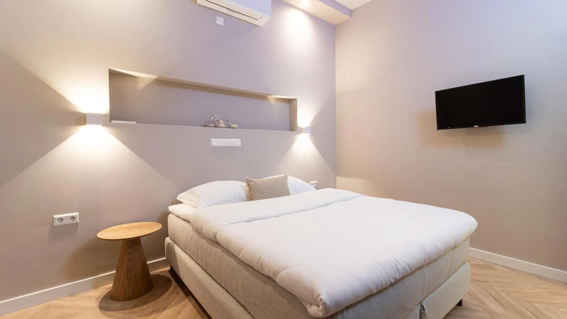 Sayo Boutique Hotel Den Haag 0*,